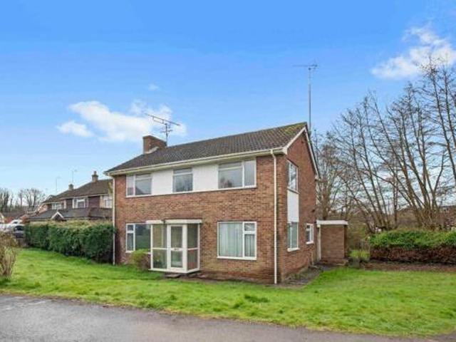 House for sale in Perryfields, West Sussex