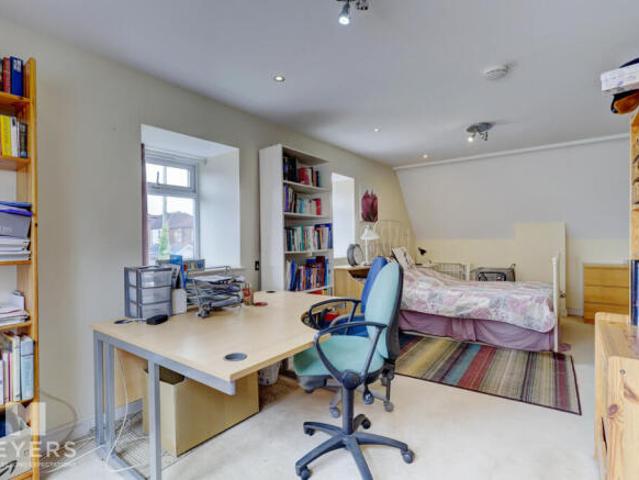 Farm for sale in Bournemouth, Bournemouth, Christchurch and Poole