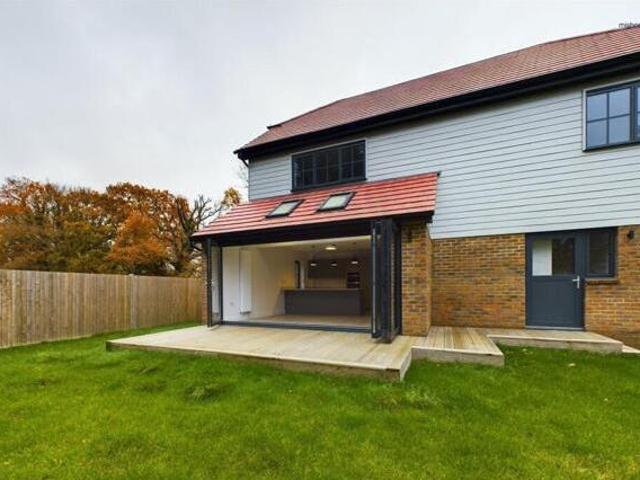 House for sale in Perryfields, West Sussex