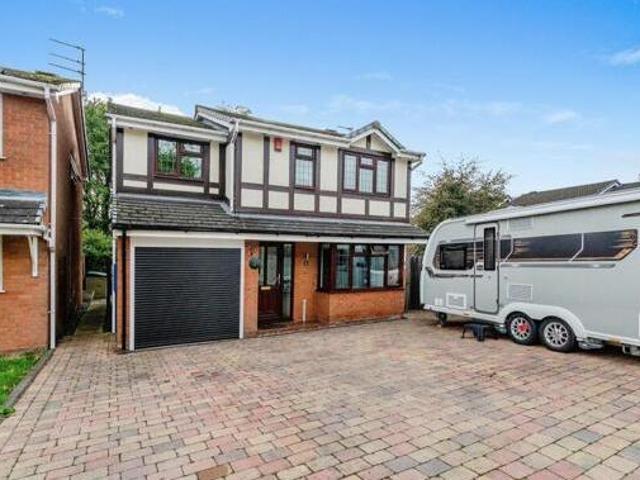 House for sale in Chadsmoor, Staffordshire