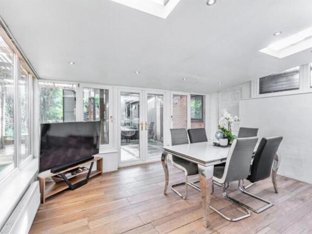 Farm for sale in Northampton, Northamptonshire