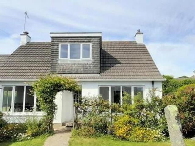 House for sale in Helston, Cornwall