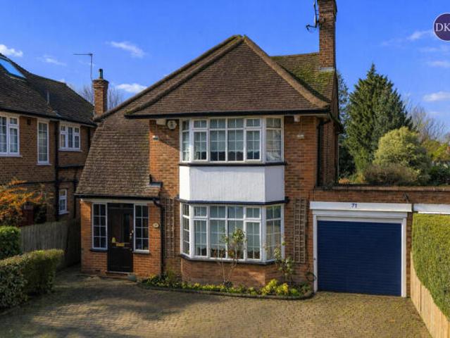 Farm for sale in North Watford