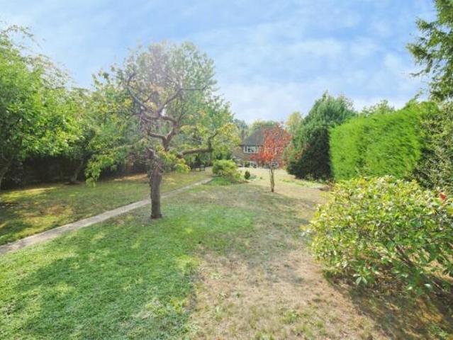Farm for sale in North Watford, Watford