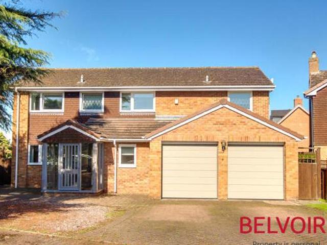 House for sale in Gloucester, Gloucestershire