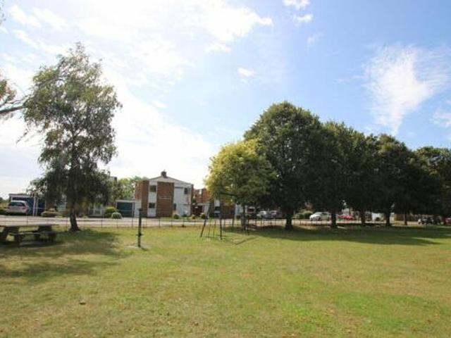 House for sale in Henlow, Bedfordshire