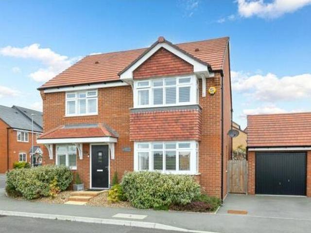 House for sale in Henlow, Bedfordshire