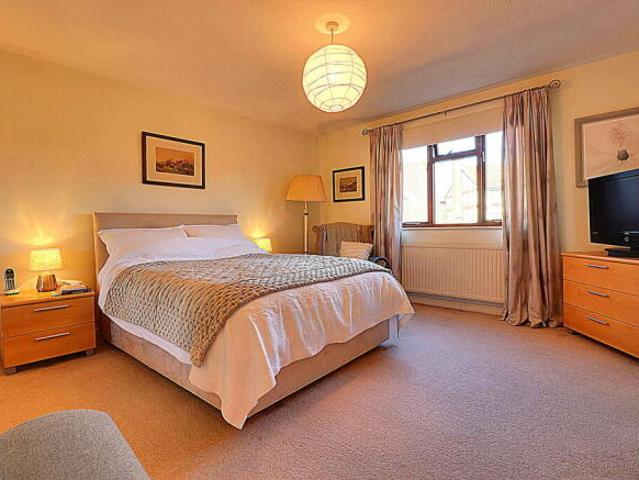 Farm for sale in Falcon Lodge, Wales