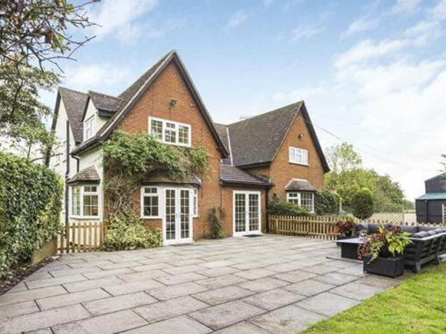 House for sale in Hertford, Colliers End