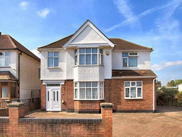 House for sale in Greater London