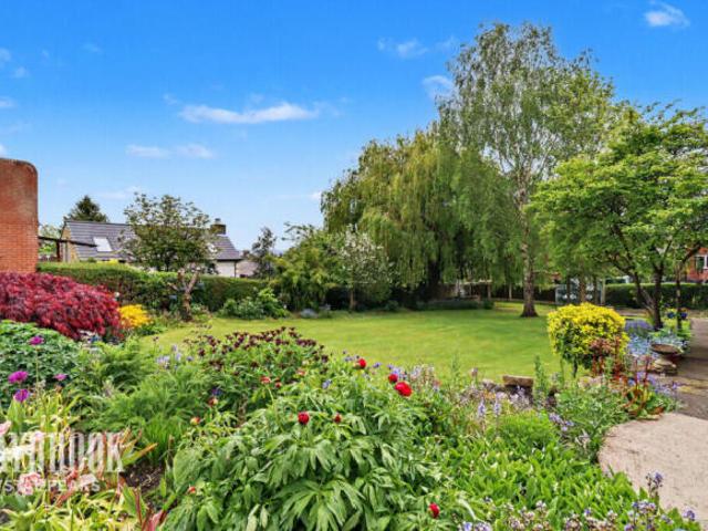 Farm for sale in Brackenfield, East Midlands