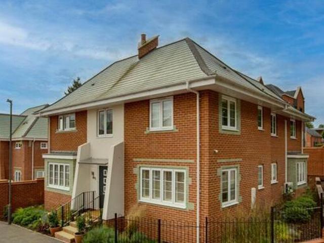House for sale in Daws Hill, Cressex