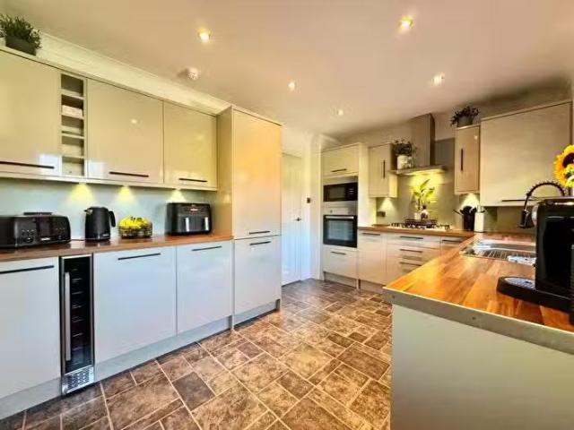 House for sale in Dunipace