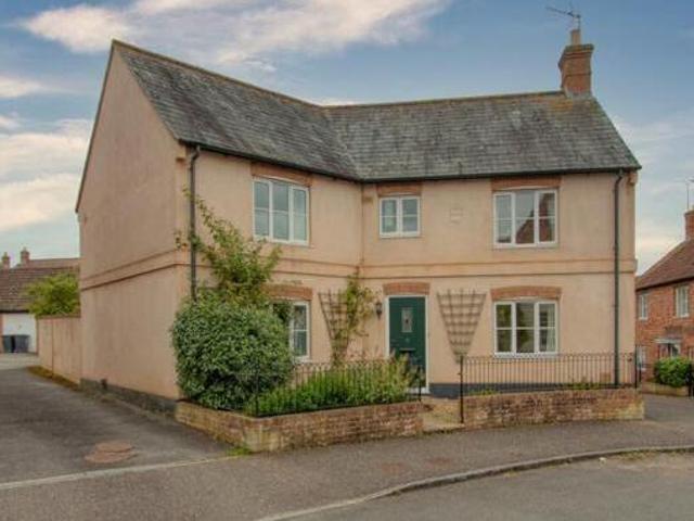 House for sale in Holway, Rumwell