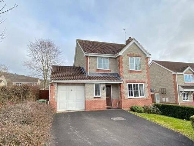 House for rent in Lyons, Greater London