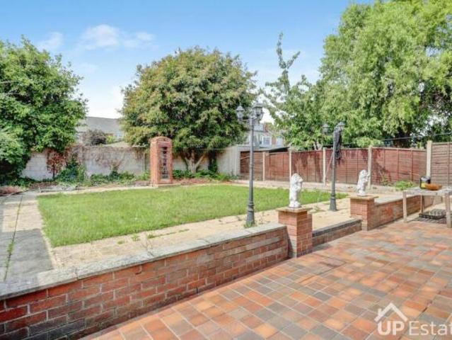 Farm for sale in Stoke Hill, West Midlands