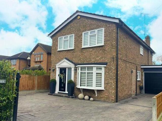 House for sale in Hockley