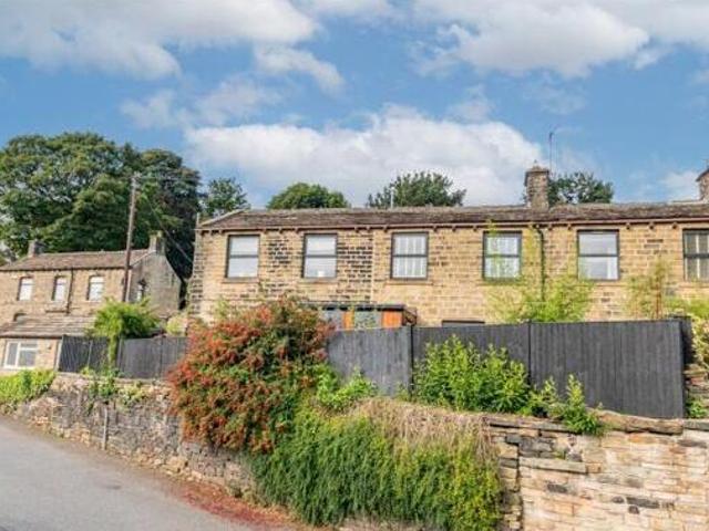 House for sale in Holmfirth, West Yorkshire