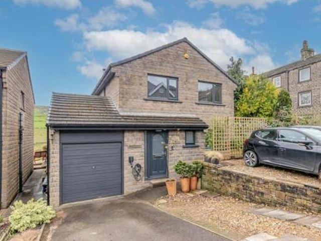 House for sale in Holme Valley, Holmfirth