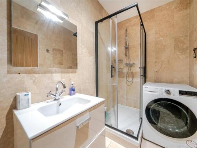 Farm for sale in Woodlesford, West Yorkshire
