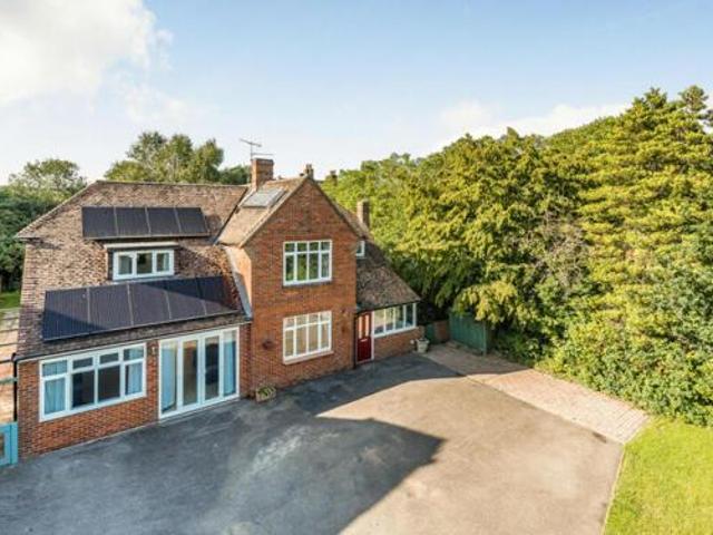House for sale in Neatham, East Hampshire