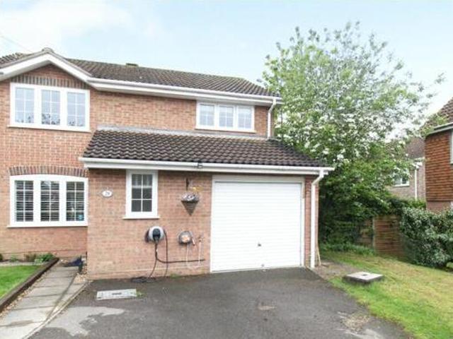 House for sale in Hart, Hampshire