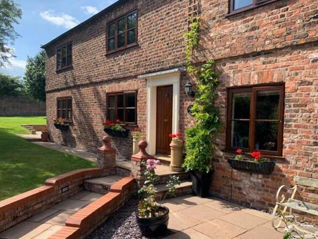 House for sale in Hoole Village, Two Mills