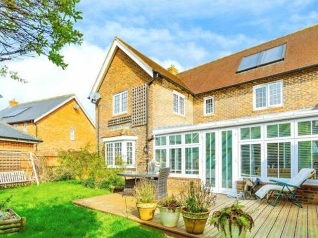 House for sale in Horley, Reigate and Banstead