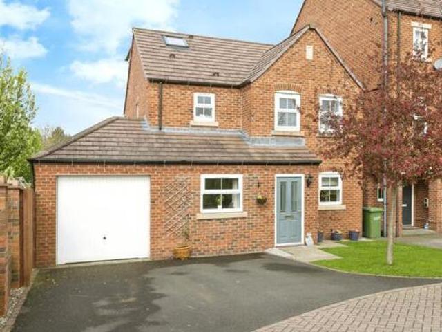 House for sale in Dairy Lane Estate, Tyne And Wear