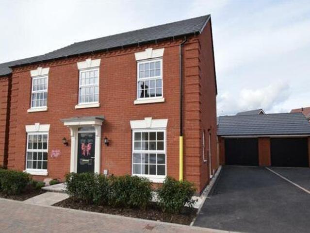 House for sale in Coalville, Leicestershire