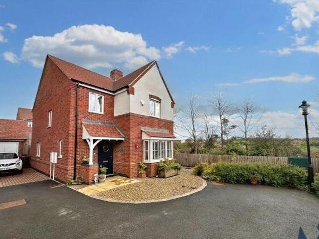 House for sale in Coalville, Leicestershire
