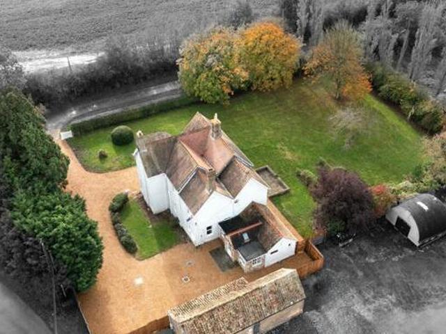 House for sale in Huntingdon