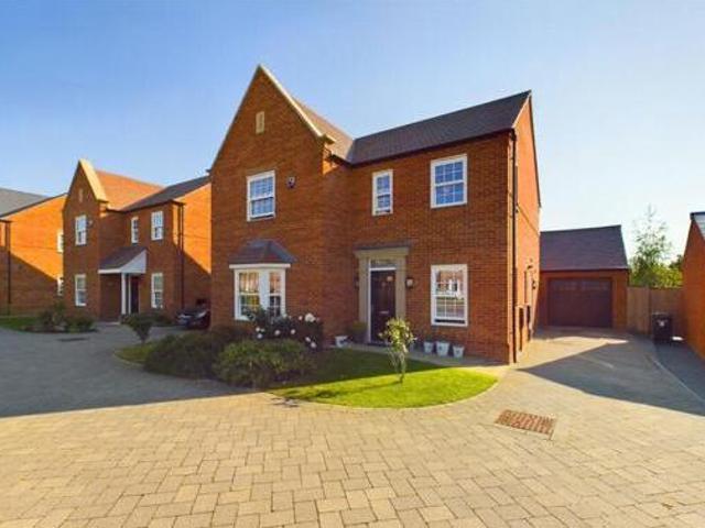 House for sale in Huntingdon