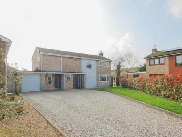 House for sale in Huntingdon