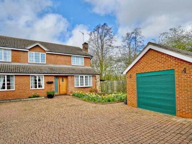 House for sale in Huntingdon