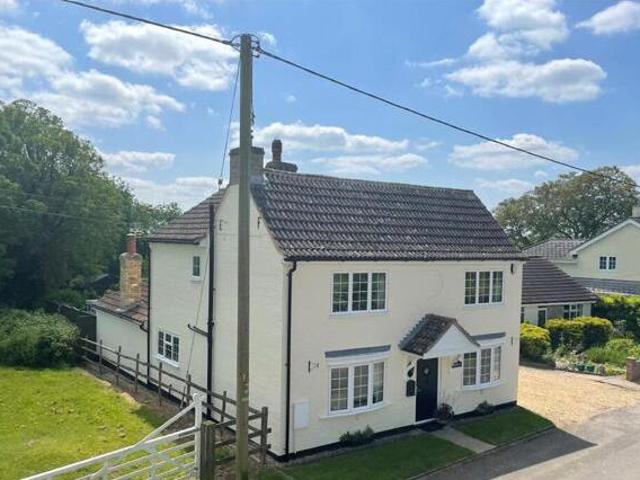House for sale in Huntingdon