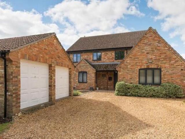 House for sale in Huntingdon