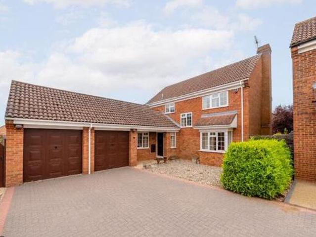 House for sale in Huntingdon