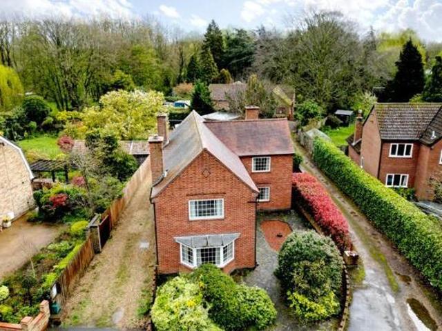 House for sale in Huntingdon