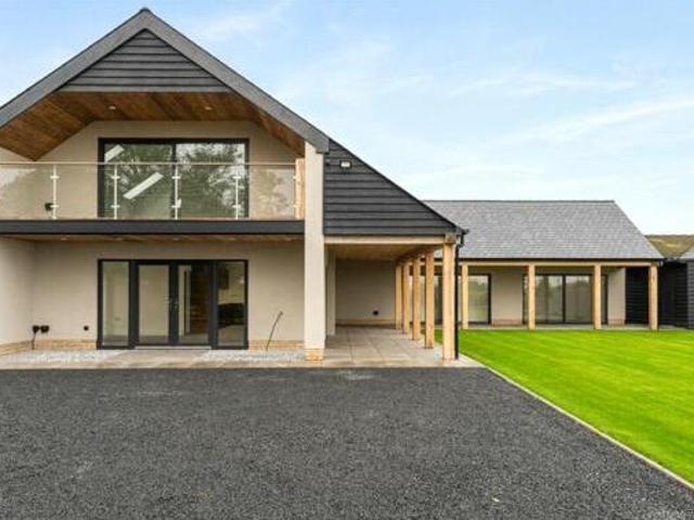 House for sale in Huntingdon