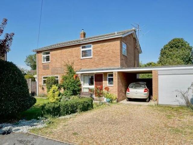 House for sale in Huntingdon