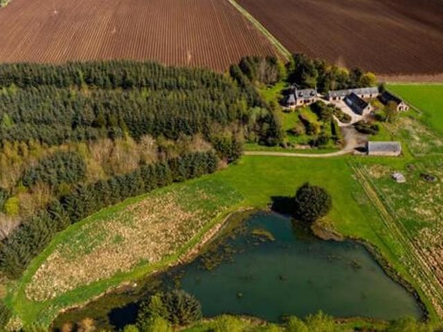 House for sale in Huntly, Scotland