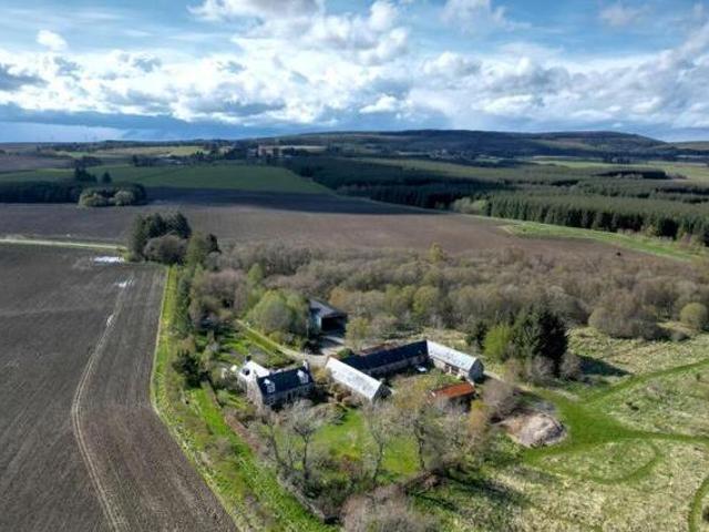House for sale in Huntly, Scotland