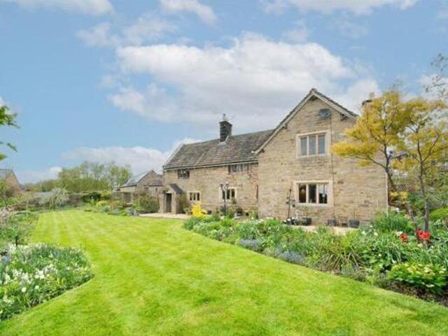 House for sale in Froggatt, East Midlands