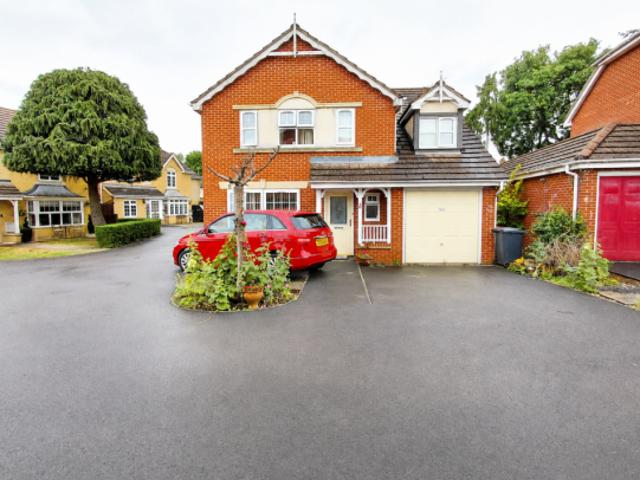 Farm for sale in Slough