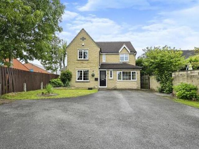 House for sale in Shipley View, Caldermill