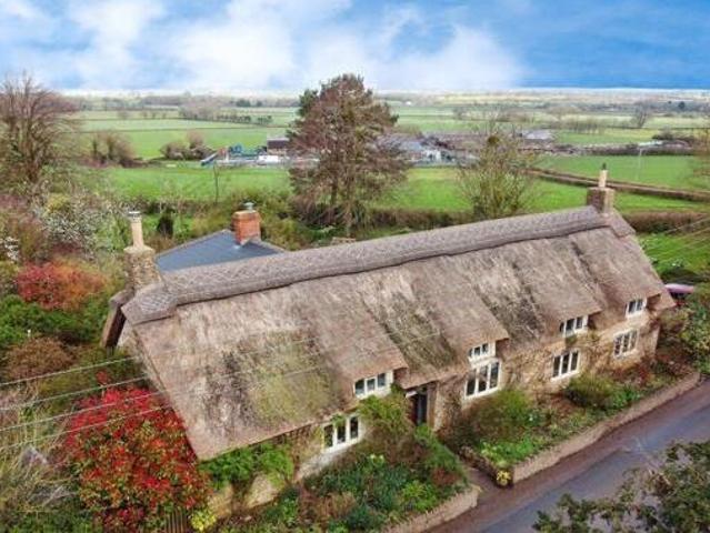 House for sale in Ilminster, Somerset
