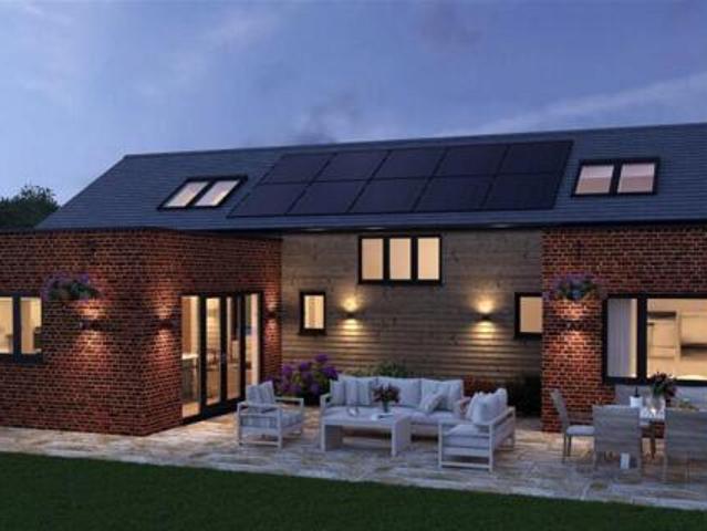House for sale in Key Street, Suffolk