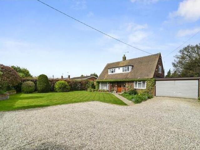 House for sale in Key Street, Suffolk