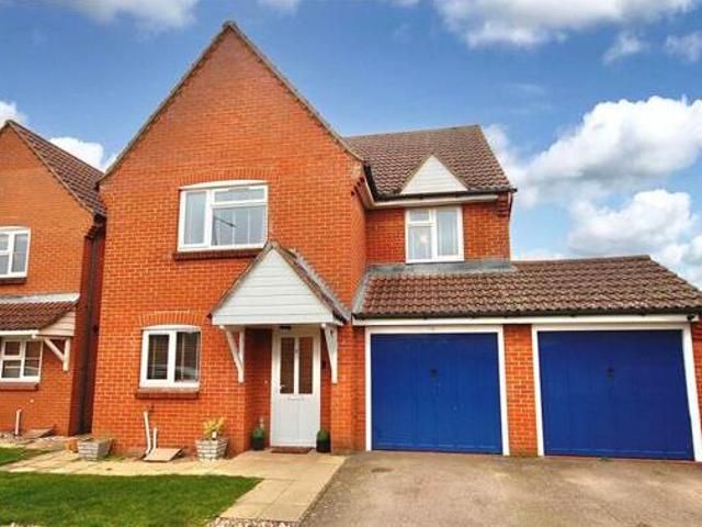House for sale in Key Street, Suffolk
